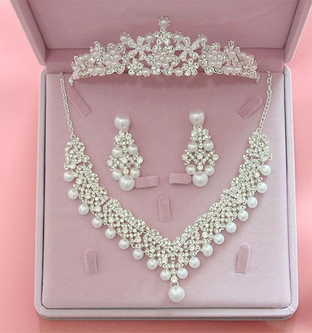 High Quality Fashion Crystal  Tiara/Crown Earring & Necklace Set